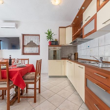 Apartments Pleadin Rogoznica  Bagian luar foto