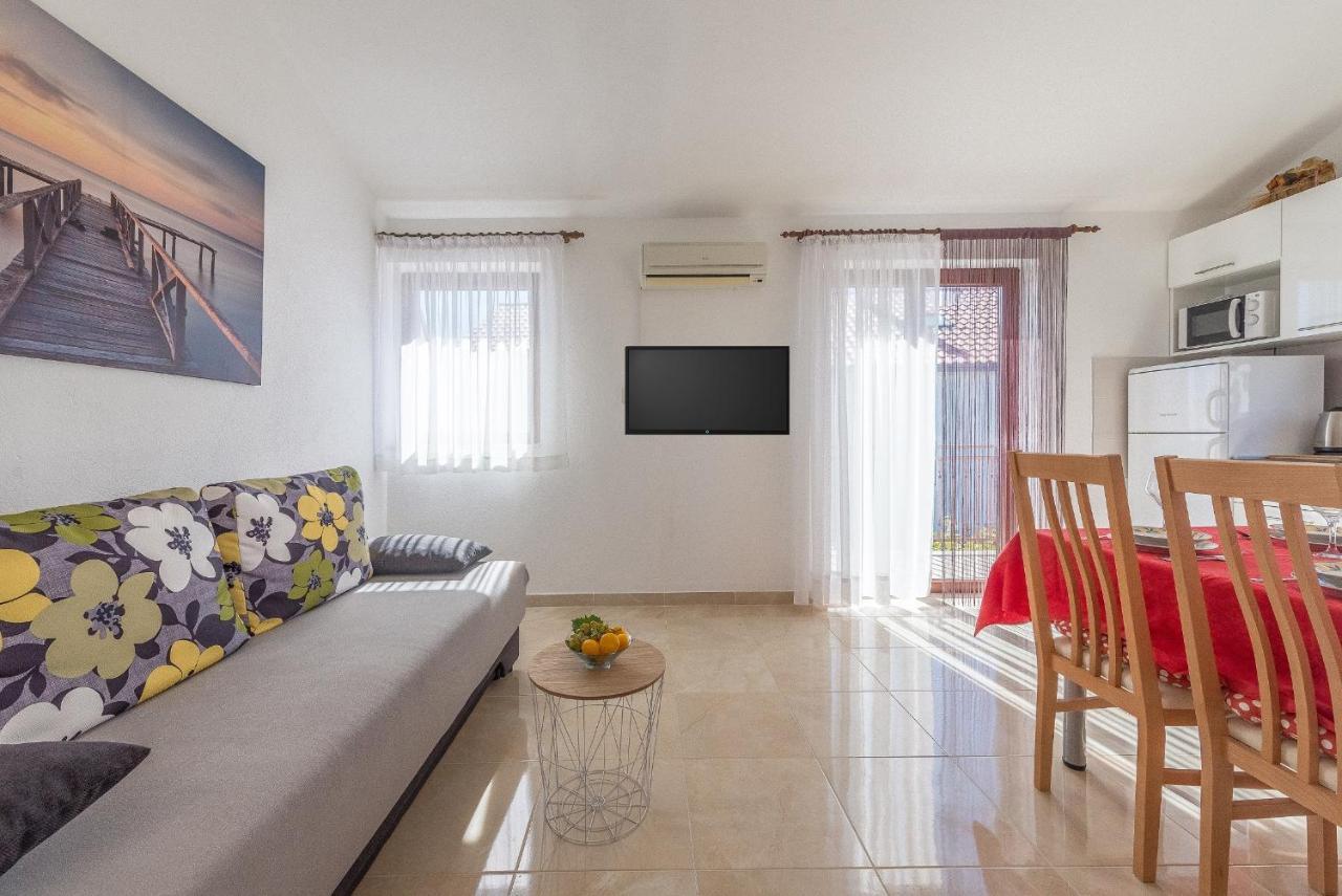 Apartments Pleadin Rogoznica  Bagian luar foto